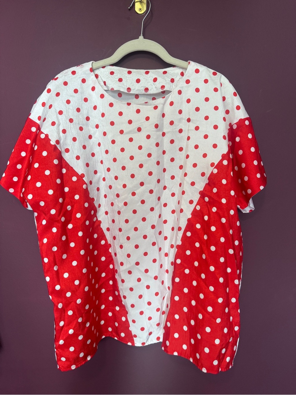 80s vintage Red & White Polka Dot Short Sleeve Top